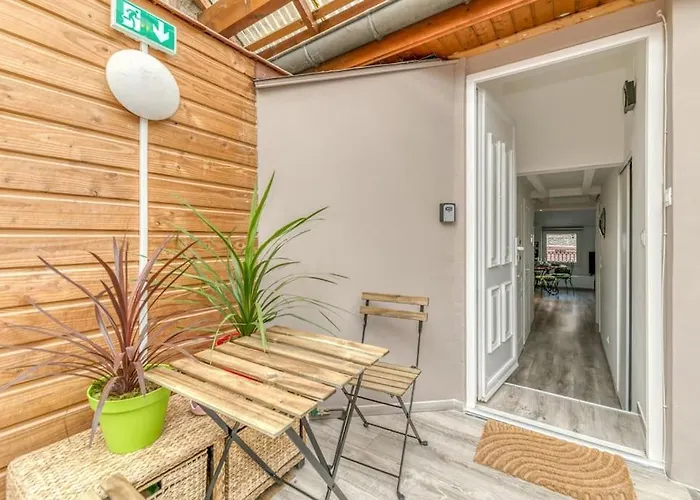 Voiron House 2 Chambres
